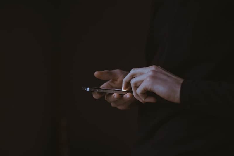 How to Avoid Social Media And Instagram Scams
